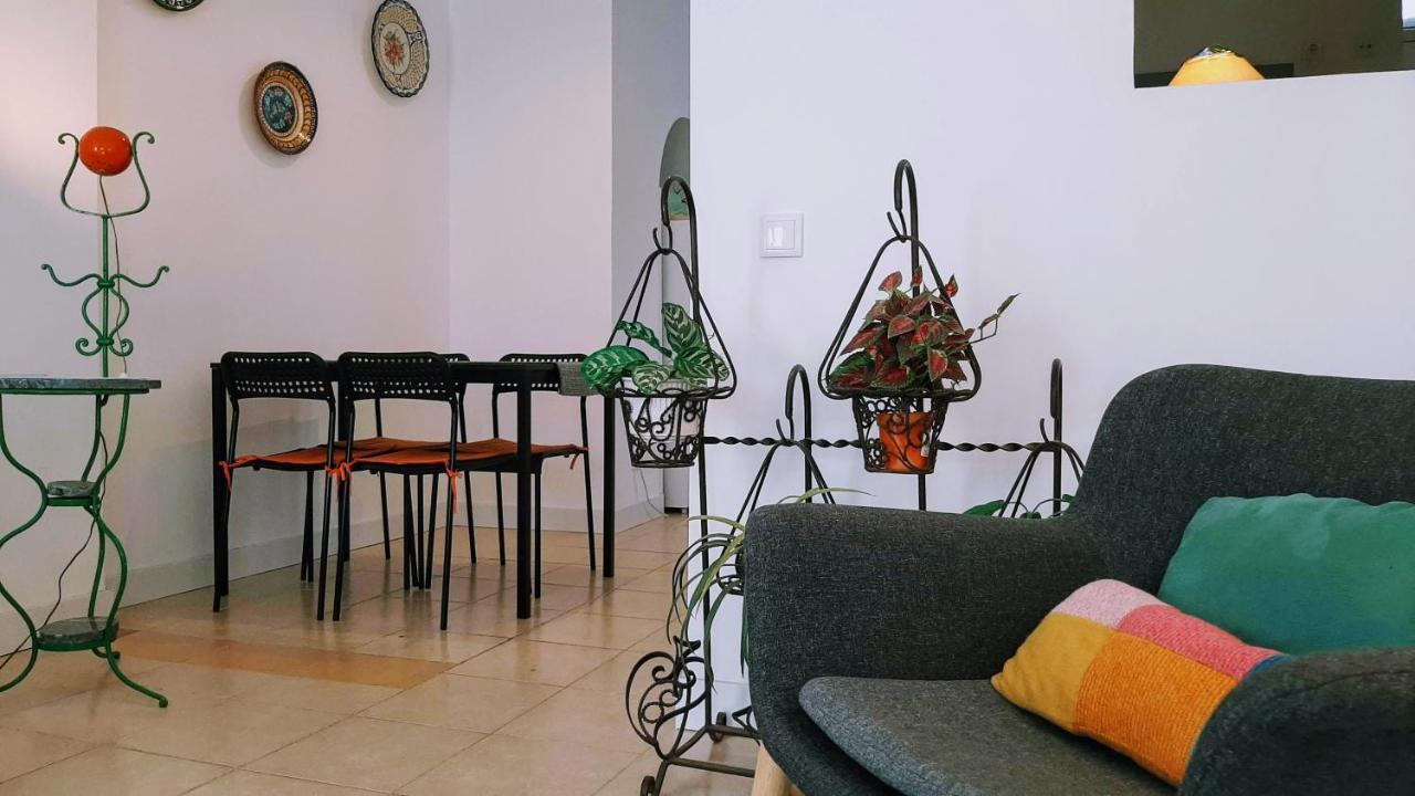 Happy Terrace Downtown Tiny House 100% Portuguese Сasa de vacaciones Distrito de Faro