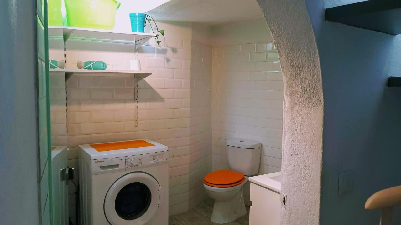 Happy Terrace Downtown Tiny House 100% Portuguese * Distrito de Faro